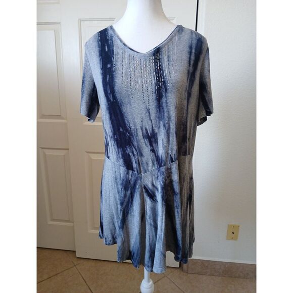 One World Womens Shirt Medium Gray Blue Short Sleeve V Neck Sequin Rayon Tee - Picture 1 of 15